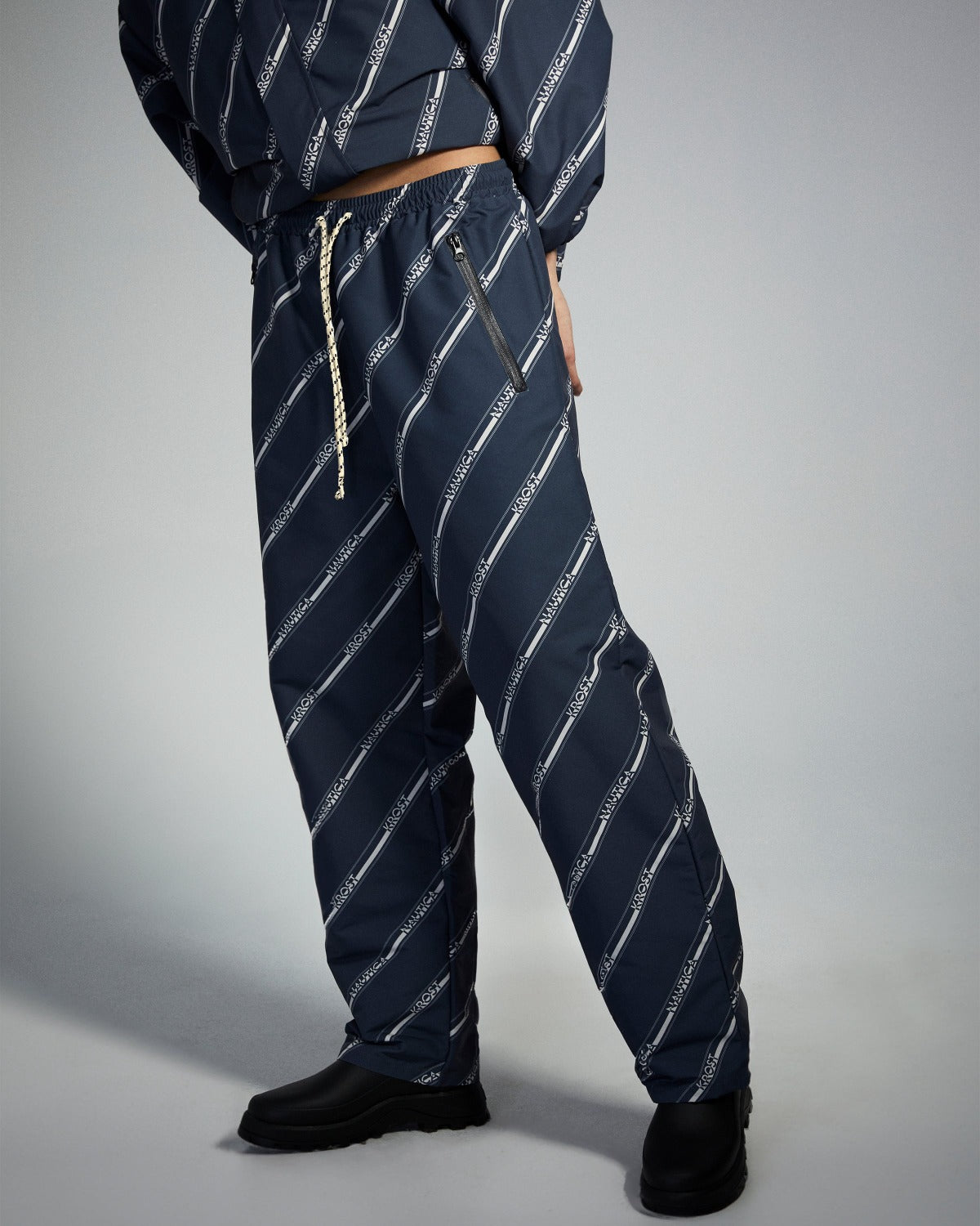 KROST x Nautica | Collaborative Logo Navy Nylon Pants